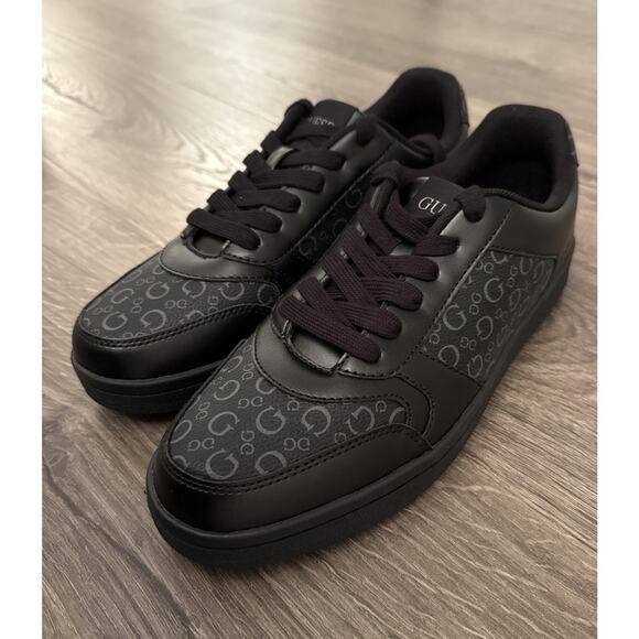 Guess Men’s Leaton Branded Lace Up Casual Sneakers Size 8.5 - Brand New - Picture 1 of 8
